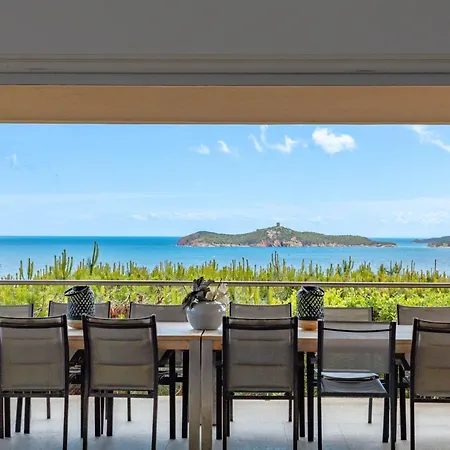 Bella Vista Di Pinarello * サント・リュシー・ド・ポルト・ヴェッキオ