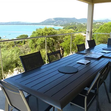 Magnifique Vue Et Piscine Chauffee A 250m De La Villa *