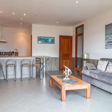 Magnifique Vue Et Piscine Chauffée à 250m De La