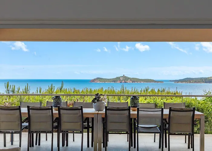 Bella Vista Di Pinarello * Sainte-Lucie de Porto-Vecchio